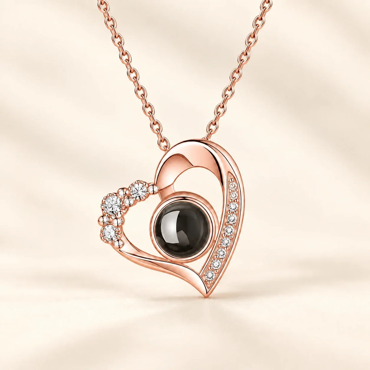Heart pendant in rose-gold-tone